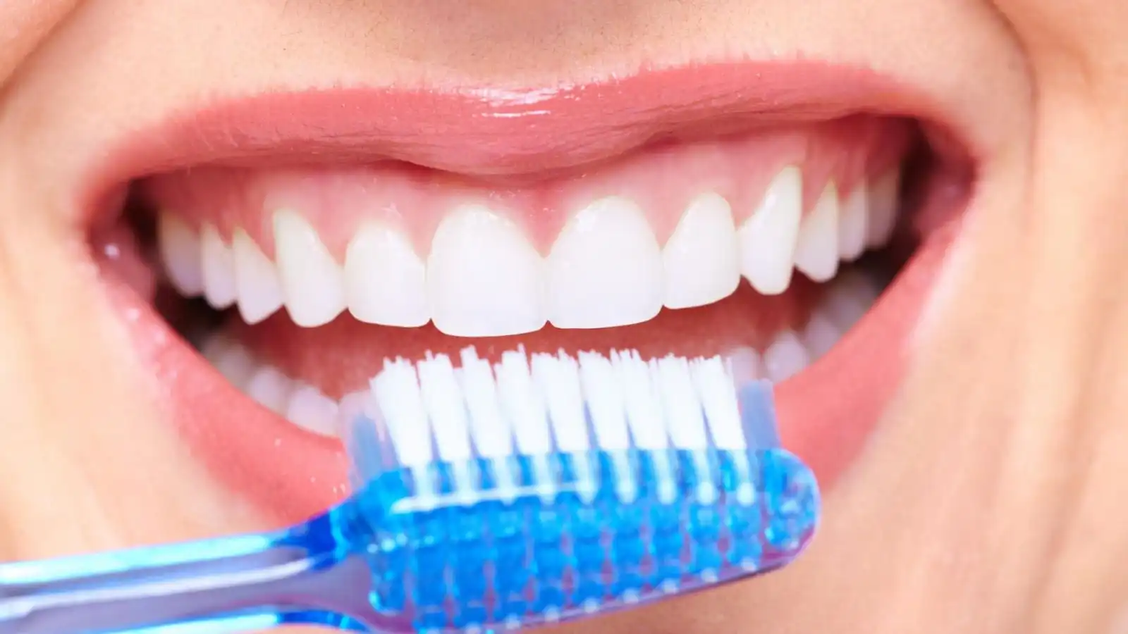 Como Cuidar dos Dentes: O Guia Completo para uma Saúde Bucal Impecável